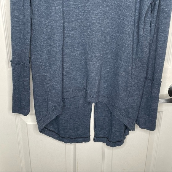 Free People We the Free Turtleneck Top Split Back in Blue Oversized S - Picture 5 of 12